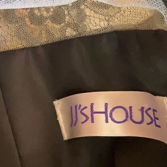 Lace & embroidered black formal dress with sheer lace top - Picture 16 of 16